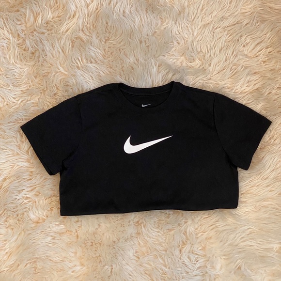 Nike shirt - Picture 2 of 2